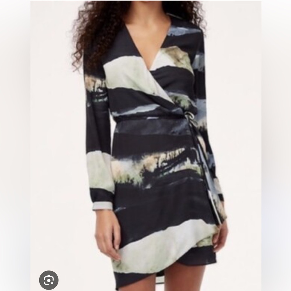 NWOT Aritzia Babaton Wrap Long Sleeve Dress, size XS